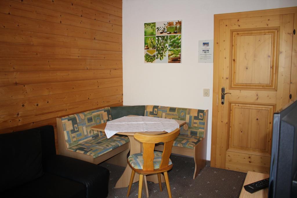 Haus Schoenleiten ヴァークライン 部屋 写真